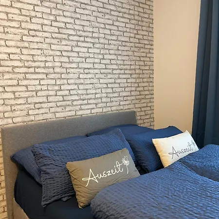 Ferienwohnung Wohnen Auf Zeit Am Weinberg Trier Exterior foto