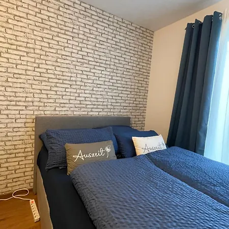 Ferienwohnung Wohnen Auf Zeit Am Weinberg Trier Exterior foto